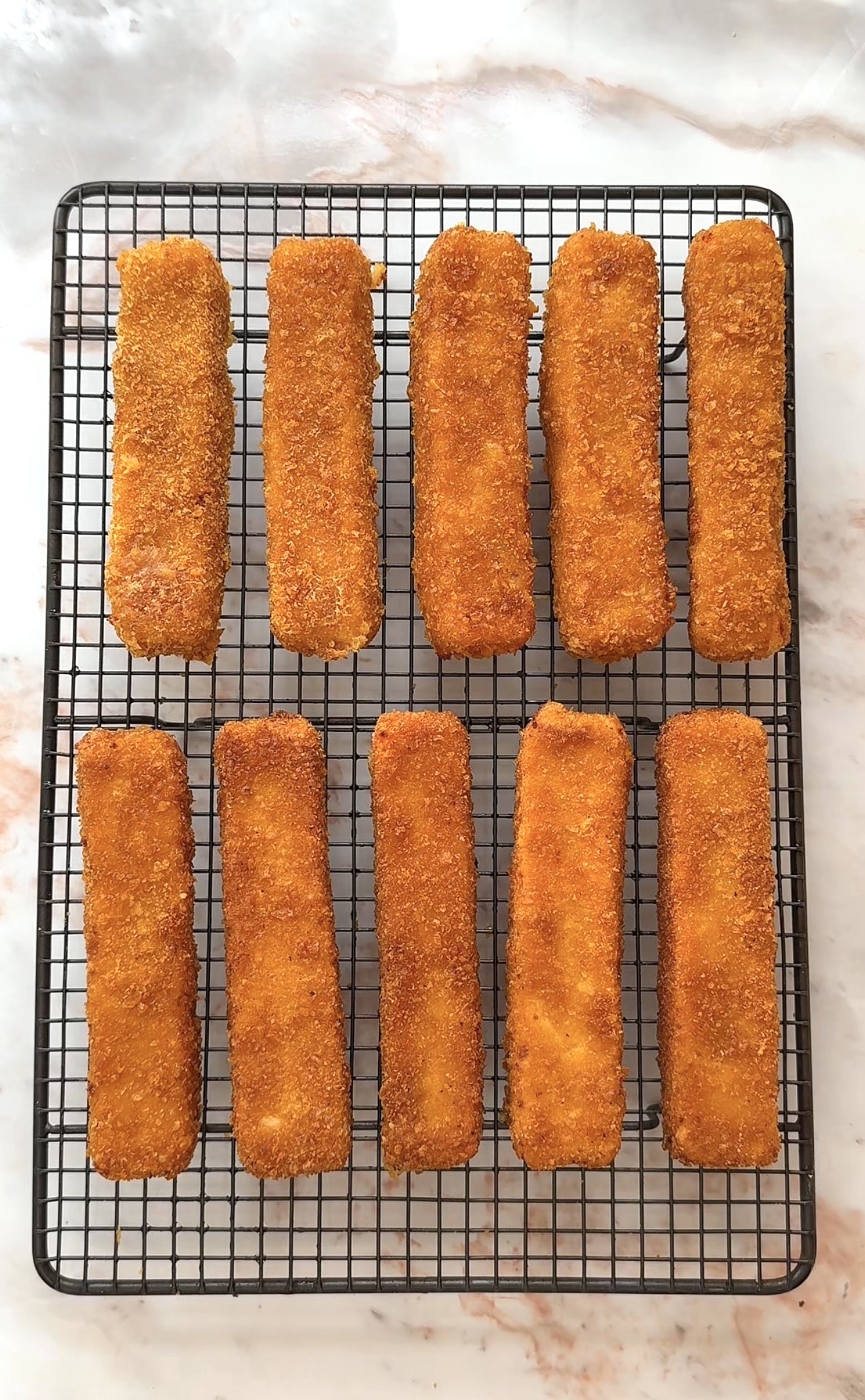 cheesy mozarella stick