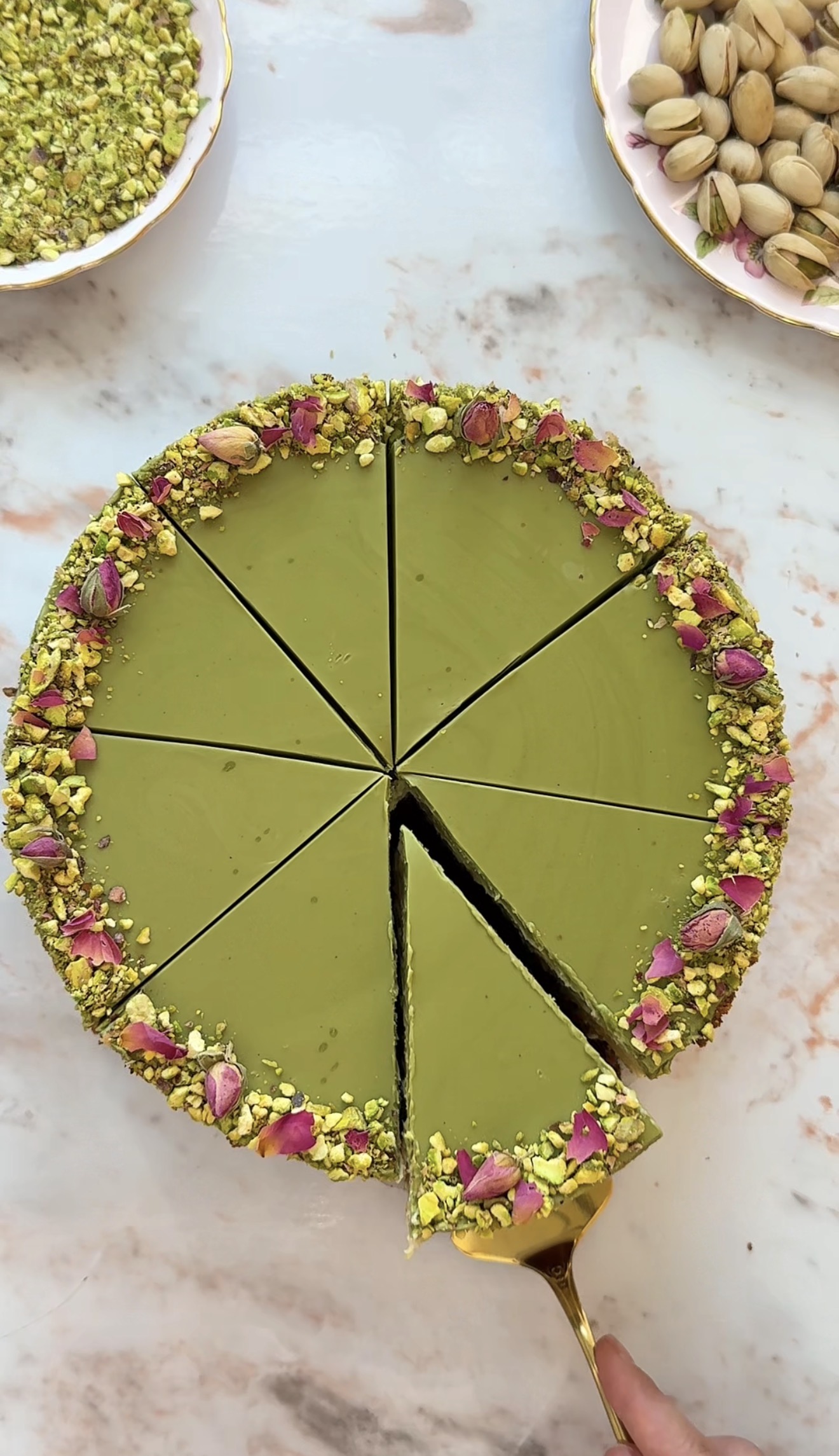 baked pistachio cheesecake